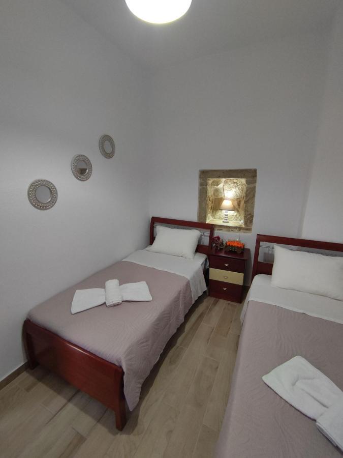La Maison D Aspasia Камиларион Екстериор снимка